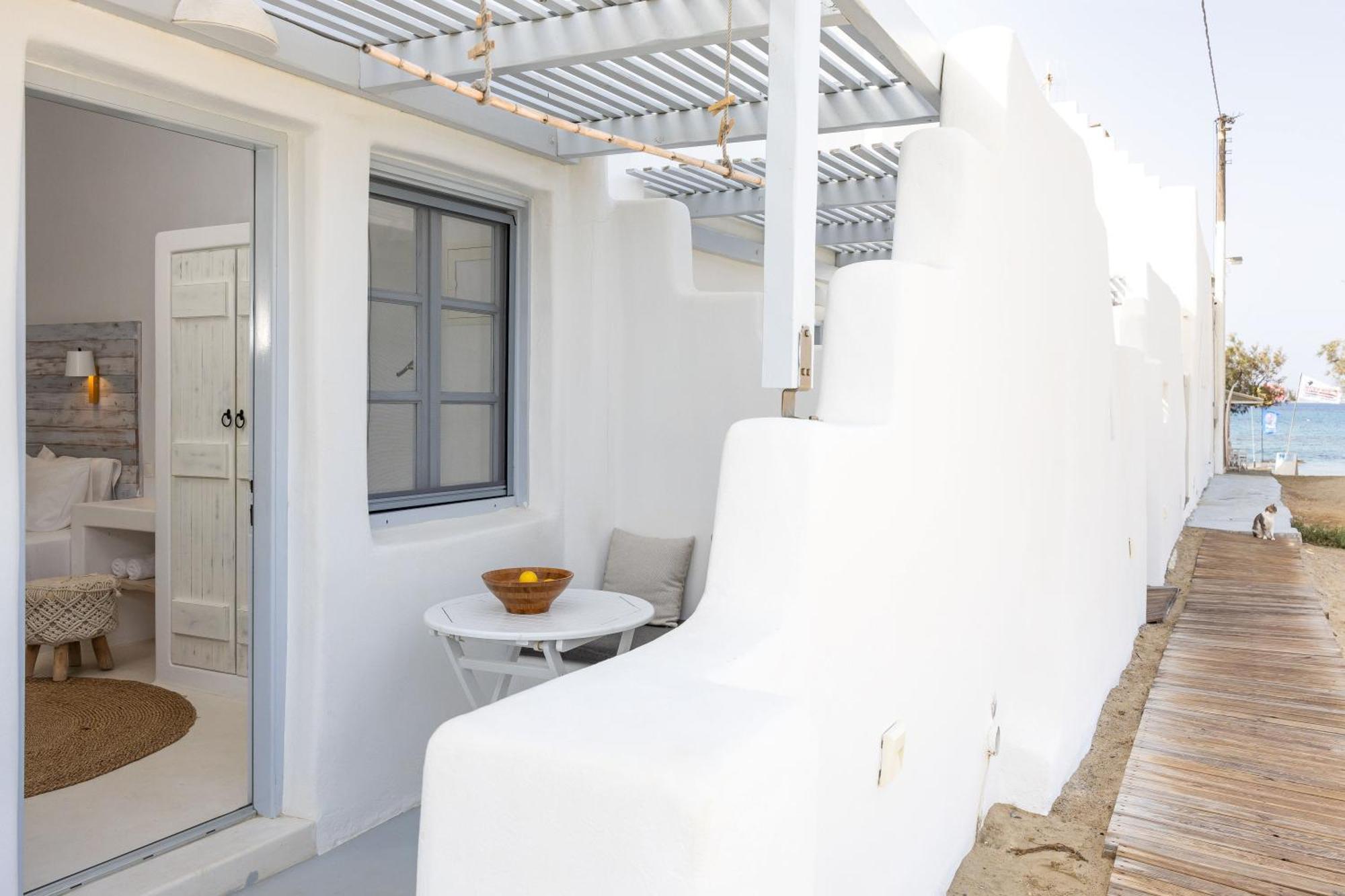 Flisvos Beach Apartments Naxos City Ngoại thất bức ảnh