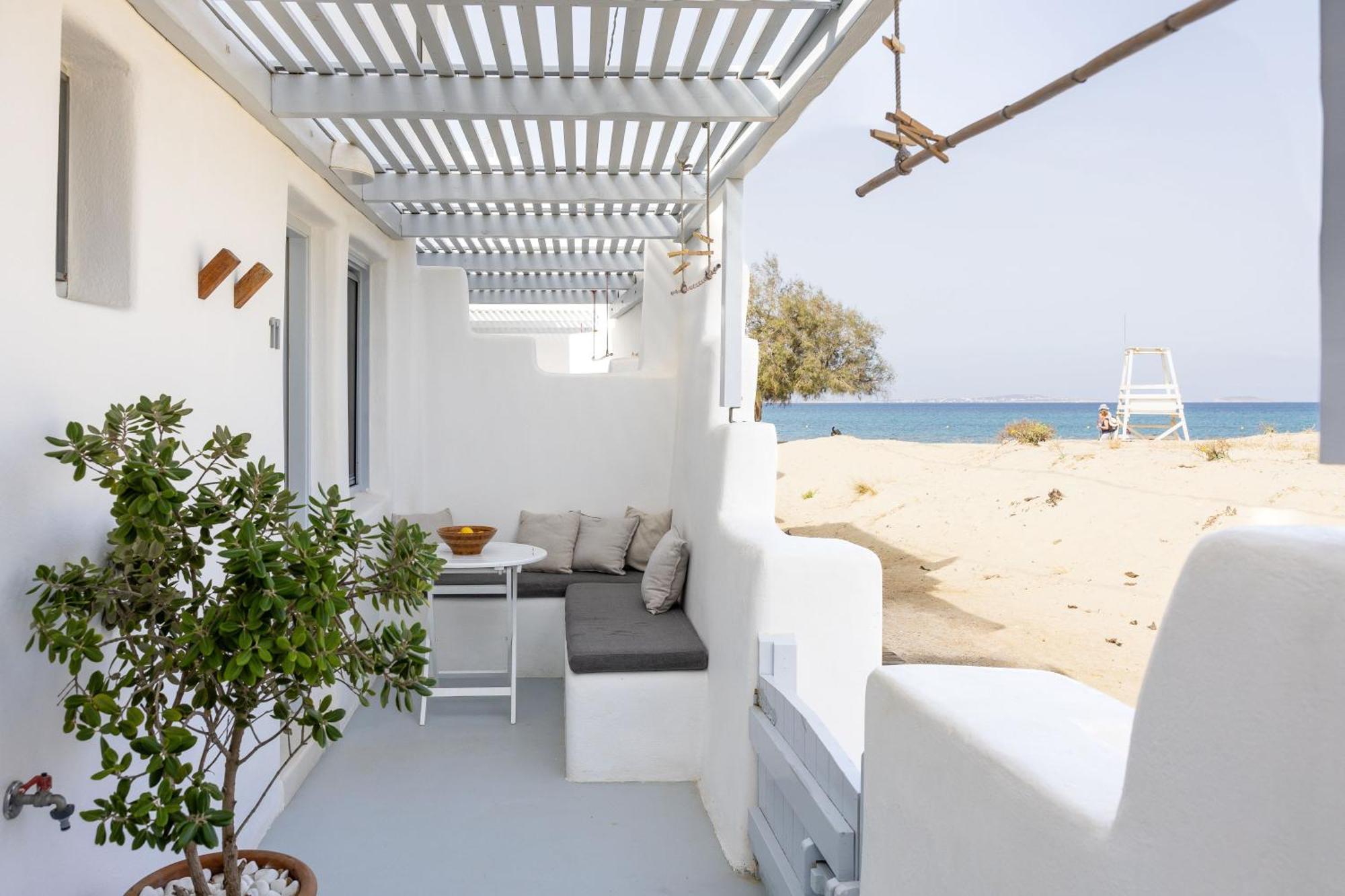 Flisvos Beach Apartments Naxos City Ngoại thất bức ảnh