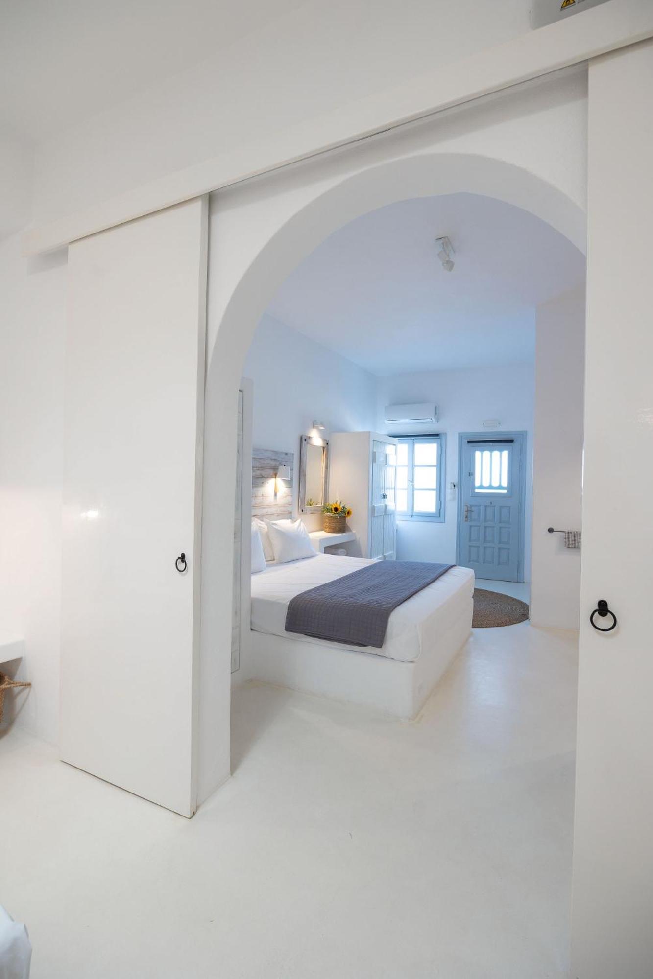 Flisvos Beach Apartments Naxos City Ngoại thất bức ảnh