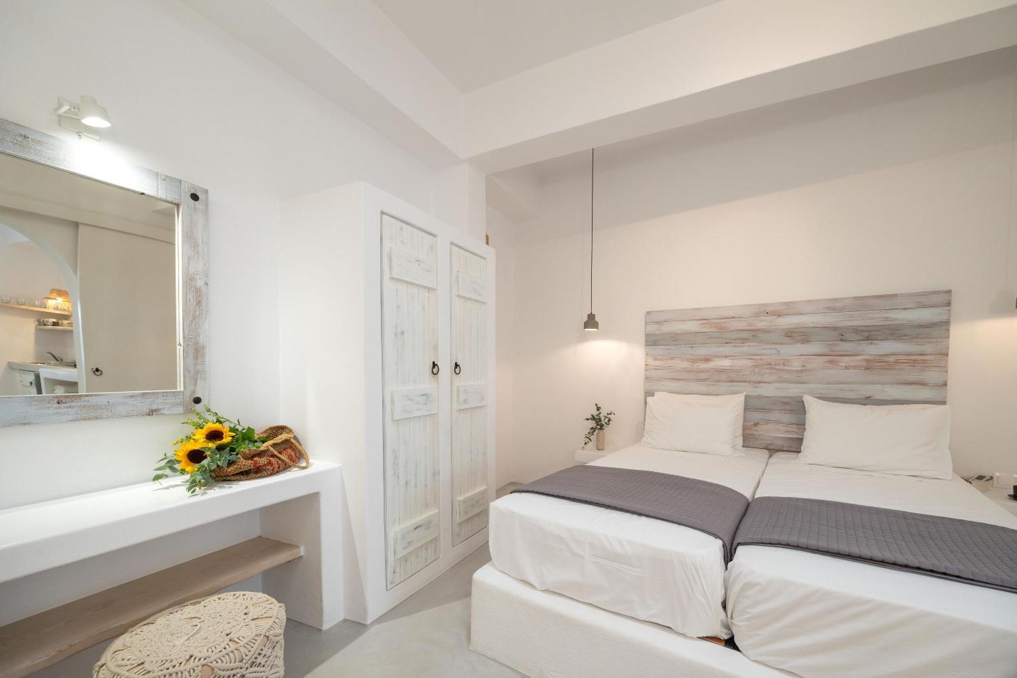 Flisvos Beach Apartments Naxos City Ngoại thất bức ảnh
