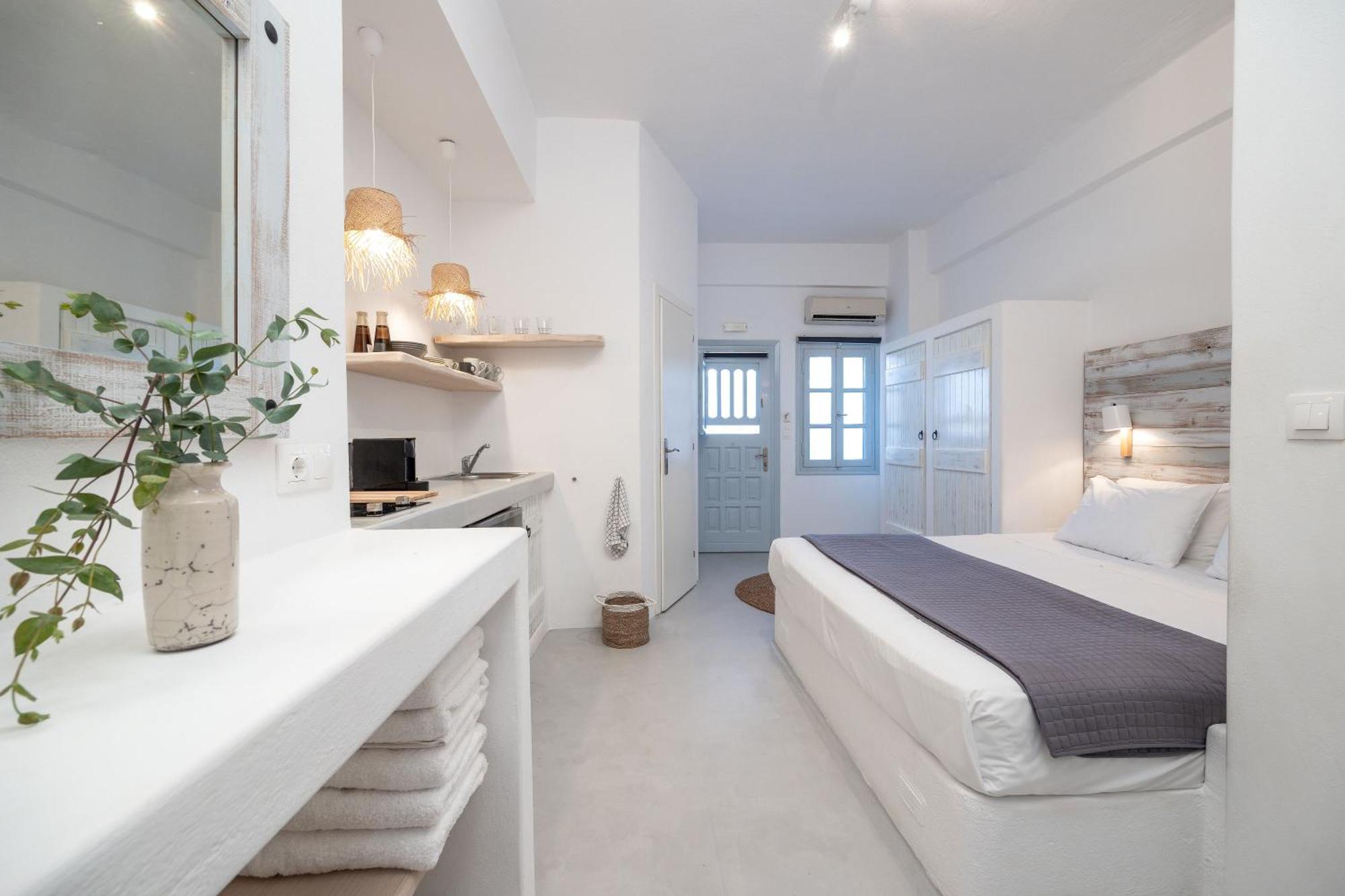 Flisvos Beach Apartments Naxos City Ngoại thất bức ảnh