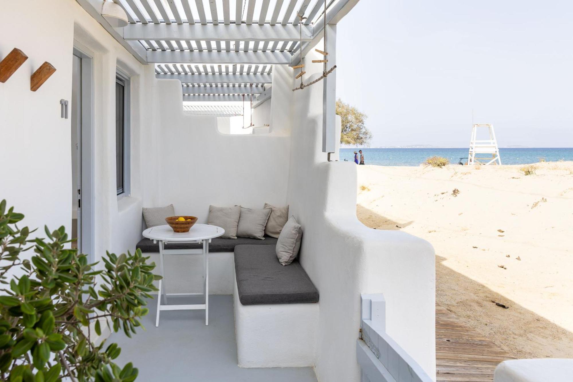 Flisvos Beach Apartments Naxos City Ngoại thất bức ảnh