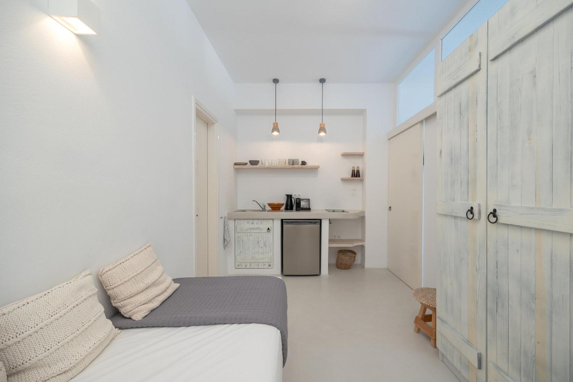 Flisvos Beach Apartments Naxos City Ngoại thất bức ảnh